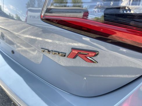 Used 2025 Honda Civic Type R image 10