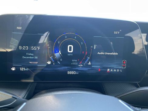 Used 2025 Chevrolet Equinox LT w/ Midnight Edition image 11