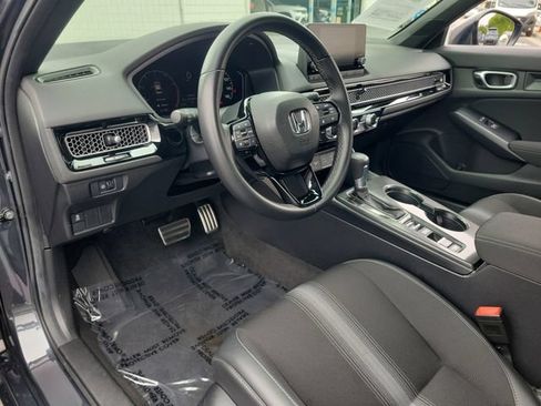 Certified 2025 Honda Civic Sport image 17