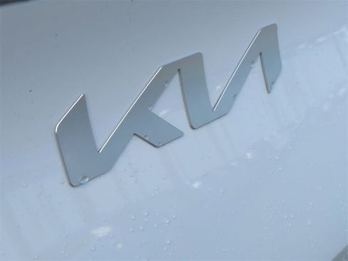 New 2026 Kia Sportage SX image 30