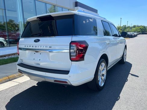 Used 2023 Ford Expedition Platinum AWD/4WD image 9