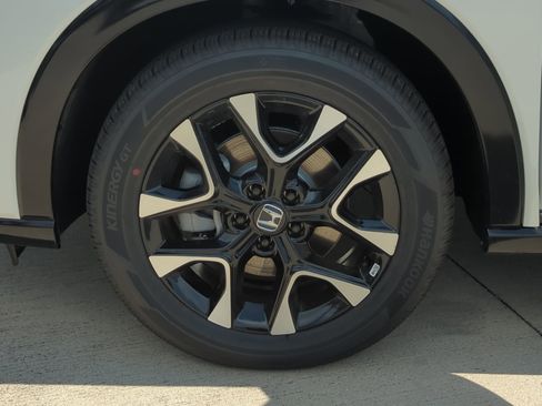 New 2026 Honda HR-V EX-L image 13