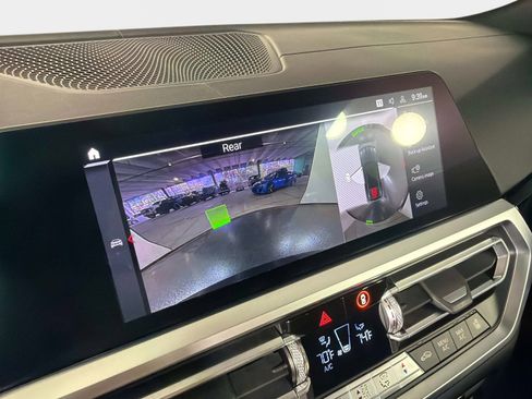 Used 2022 BMW M4 Coupe RWD image 35