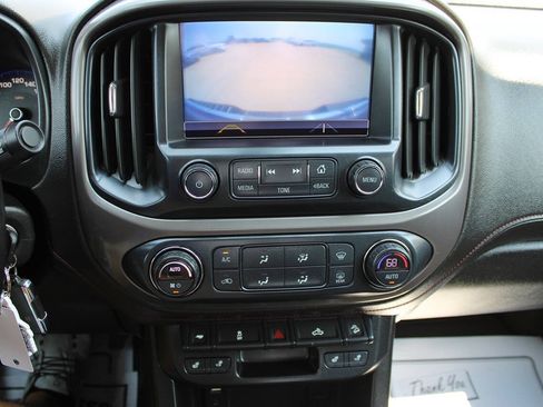 Used 2018 GMC Canyon All Terrain w/ Trailering Package AWD/4WD image 18