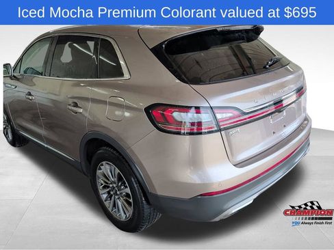Used 2019 Lincoln Nautilus Select AWD/4WD image 3