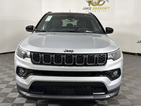 New 2026 Jeep Compass Limited AWD/4WD image 3