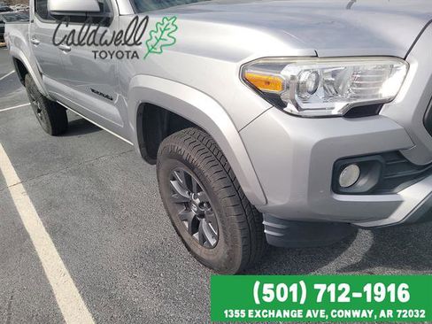 Used 2020 Toyota Tacoma SR5 image 30