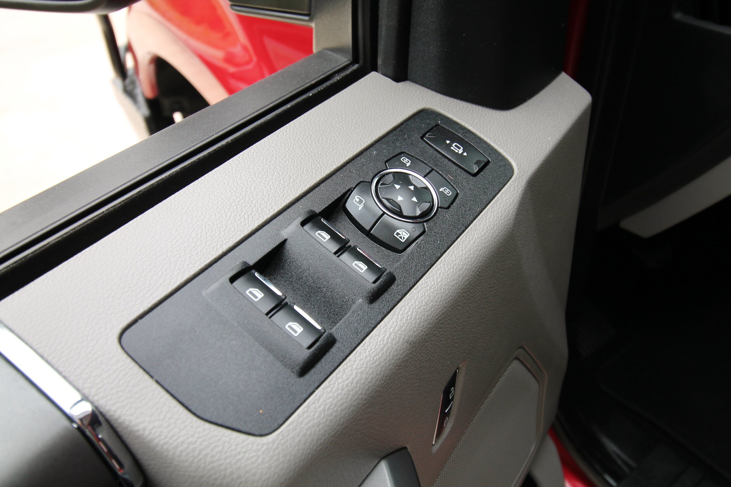 Used 2020 Ford F250 XLT w/ XLT Premium Package AWD/4WD image 20