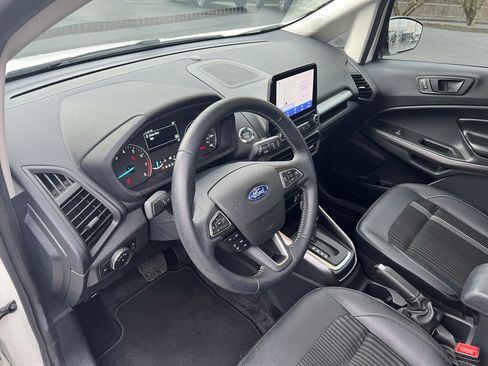 Used 2021 Ford EcoSport SES image 12