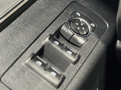 Used 2019 Ford F150 Lariat w/ Equipment Group 502A Luxury AWD/4WD image 41