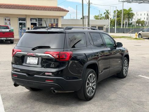 Used 2017 GMC Acadia SLT AWD/4WD image 5