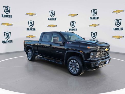 New 2026 Chevrolet Silverado 2500 Custom w/ Custom Value Package AWD/4WD image 2