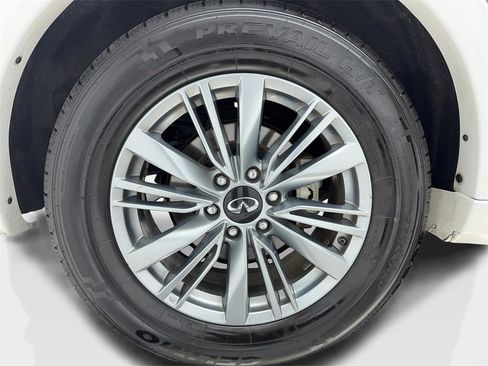 Used 2023 INFINITI QX80 Luxe w/ Cargo Package image 53