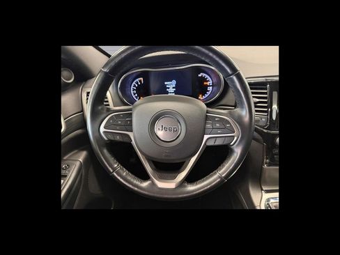 Used 2021 Jeep Grand Cherokee Laredo X AWD/4WD image 14