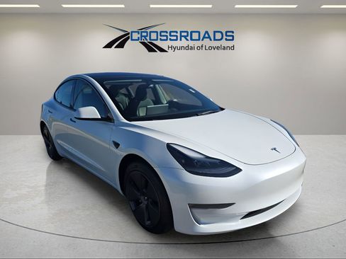 Used 2023 Tesla Model 3 Standard Range image 7