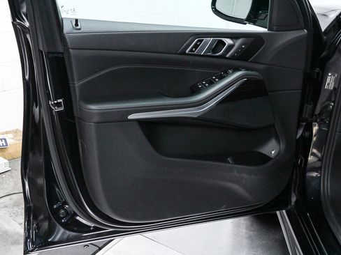 Certified 2023 BMW X5 xDrive45e w/ M Sport Package image 22