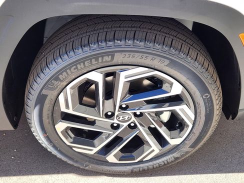 New 2026 Hyundai Tucson Limited AWD/4WD image 18