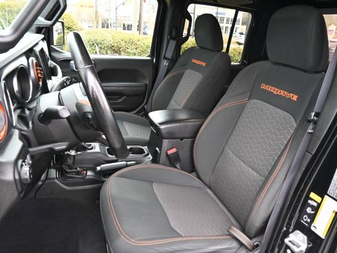 Used 2022 Jeep Gladiator Mojave image 7