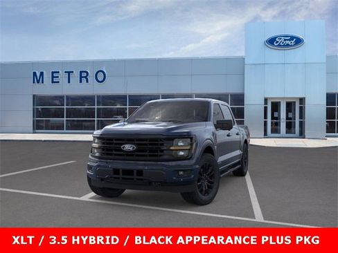New 2025 Ford F150 XLT w/ Equipment Group 302A MID image 29