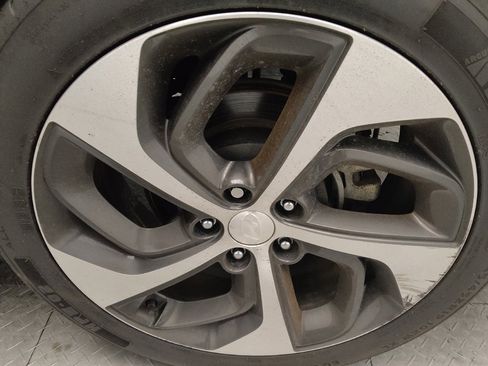 Used 2018 Hyundai Tucson Limited w/ Ultimate Package 02 image 31