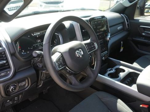 New 2026 RAM 1500 Big Horn AWD/4WD image 16
