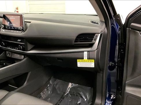 New 2026 Nissan Rogue SV image 35