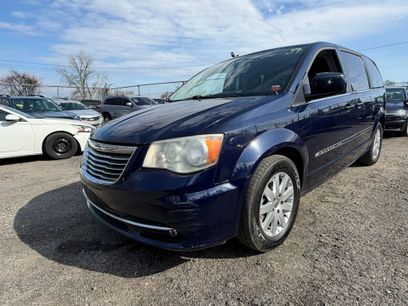 Used 2015 Chrysler Town & Country Touring