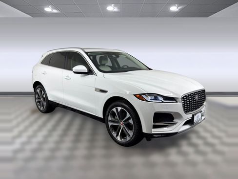 New 2023 Jaguar F-PACE S image 7