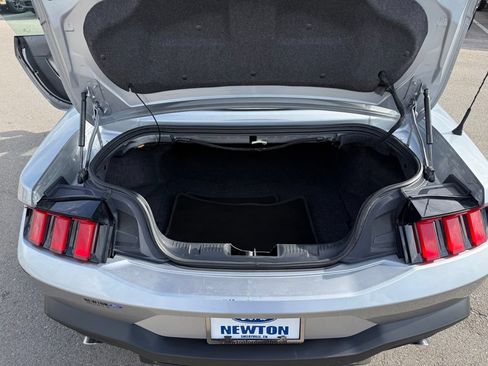 Used 2024 Ford Mustang Premium RWD image 10