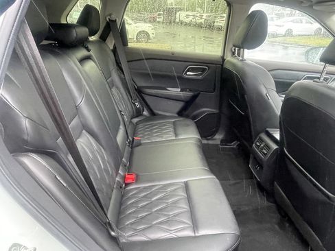 Certified 2023 Nissan Rogue Platinum AWD/4WD image 24