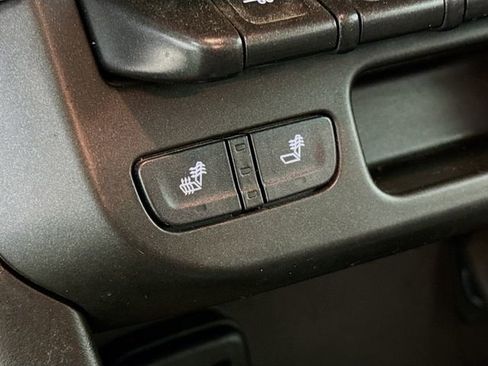 Used 2022 Chevrolet Colorado Z71 image 21