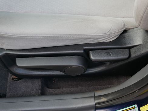 Used 2008 Hyundai Elantra SE FWD image 19