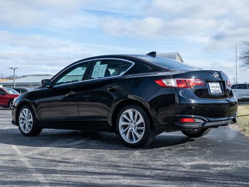 Certified 2018 Acura ILX w/ Premium Package image 7