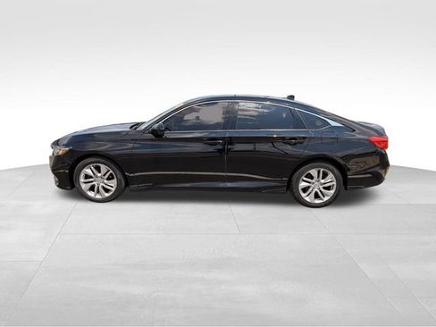 Used 2018 Honda Accord LX image 5