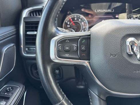 Used 2021 RAM 1500 Laramie AWD/4WD image 11