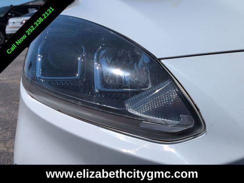 Used 2022 Ford Escape SE FWD image 10