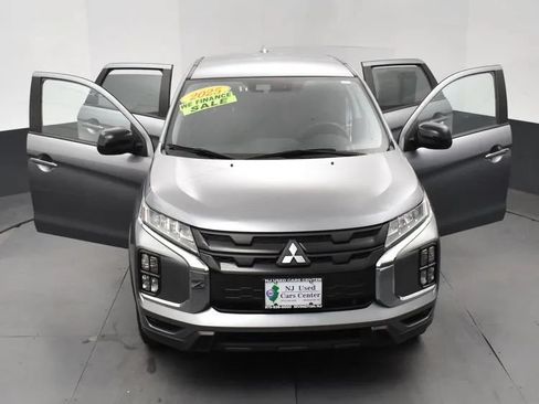 Used 2025 Mitsubishi Outlander Sport LE AWD/4WD image 10