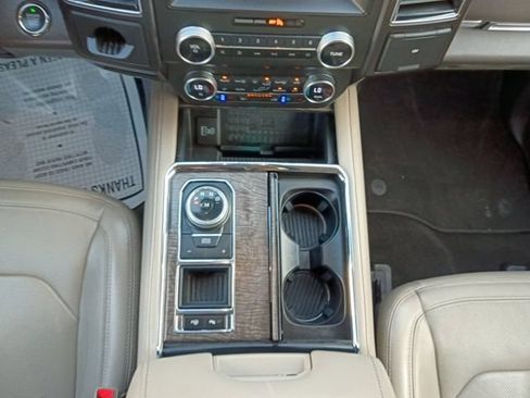 Used 2020 Ford Expedition Limited w/ Equipment Group 302A RWD image 3