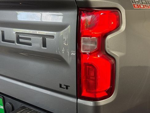 Used 2021 Chevrolet Silverado 1500 LT Trail Boss w/ Convenience Package II image 33
