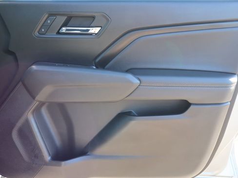 Used 2023 Chevrolet Colorado LT w/ LT Convenience Package image 24