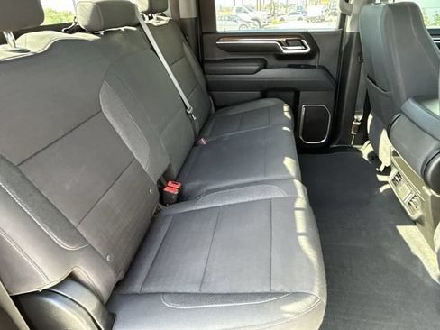 Used 2025 Chevrolet Silverado 2500 LT AWD/4WD image 14