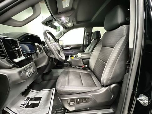 Certified 2022 Chevrolet Silverado 1500 RST AWD/4WD image 19