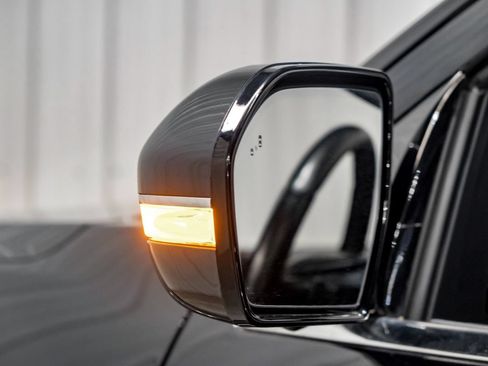 Used 2024 Lincoln Navigator Reserve AWD/4WD image 40