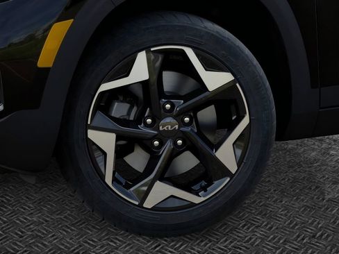 New 2026 Kia Seltos EX AWD/4WD image 9