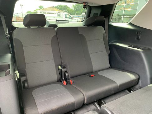 Used 2020 Chevrolet Traverse LS AWD/4WD image 29