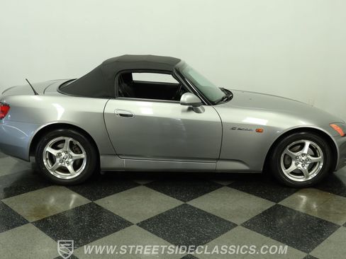 Used 2001 Honda S2000 image 13