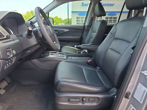 Used 2023 Honda Ridgeline RTL-E image 10