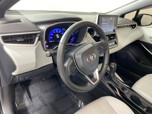 Used 2022 Toyota Corolla XSE image 10