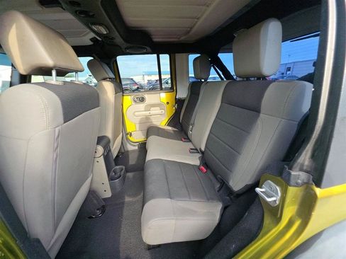 Used 2007 Jeep Wrangler Unlimited X RWD image 19