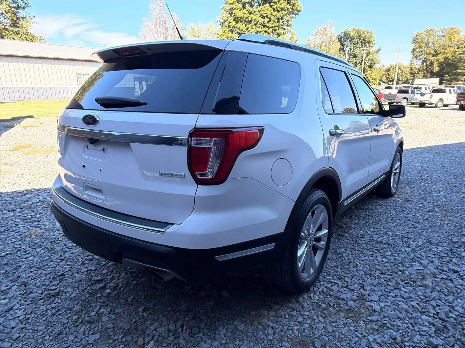 Used 2018 Ford Explorer Limited w/ Equipment Group 301A FWD image 5